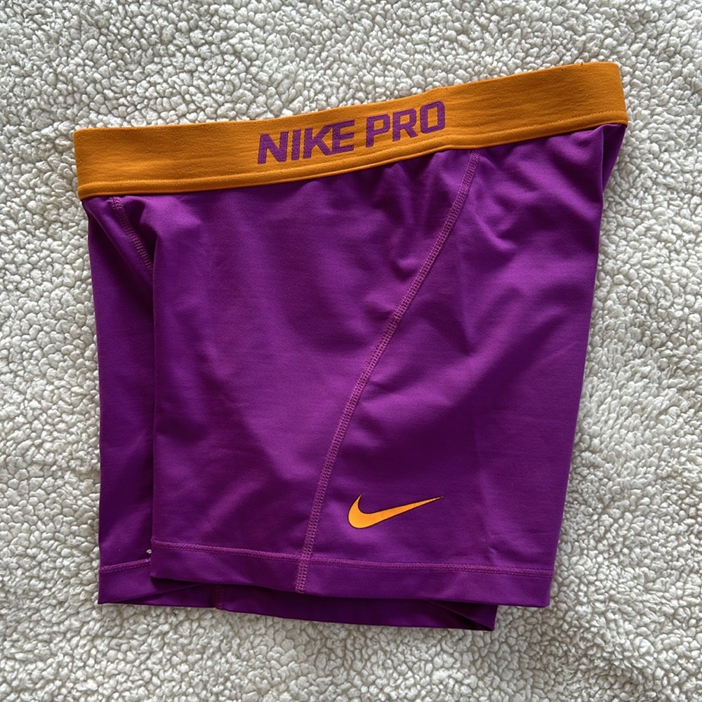 NIKE Pro Shorts